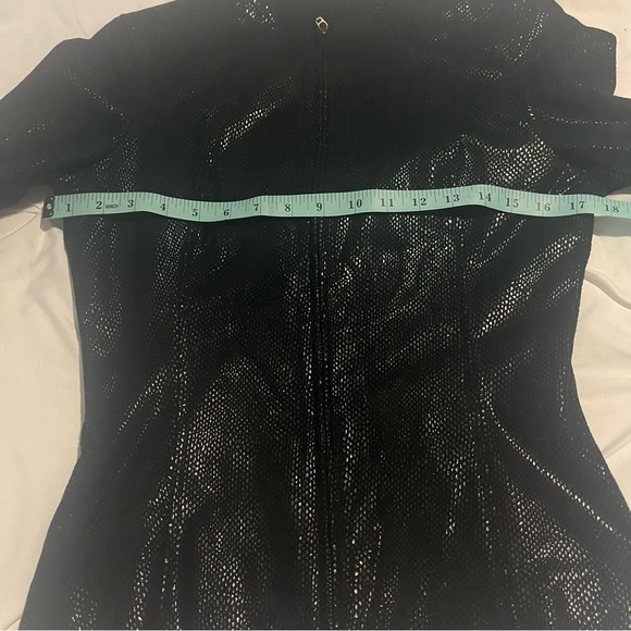 Reba Snakeskin Leather Jacket Size 4 Black Good Condition - Picture 7 of 13